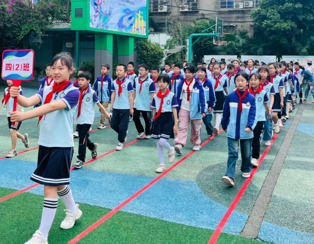 如何通过比赛提升篮球技能_1